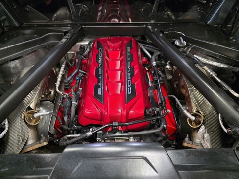 Used 2023 Chevrolet Corvette Stingray Preferred Cpe w/ Z51 Performance Package RWD image 41