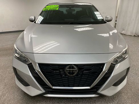 Used 2021 Nissan Sentra S image 2