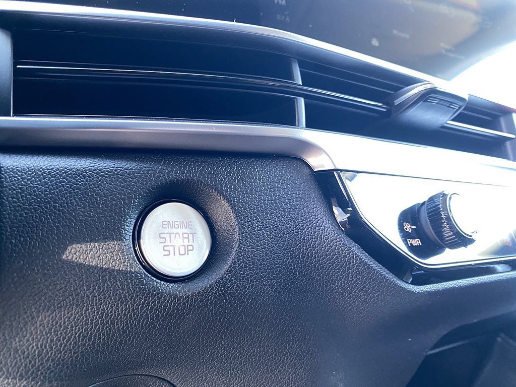 New 2026 Kia Sorento LX FWD image 17