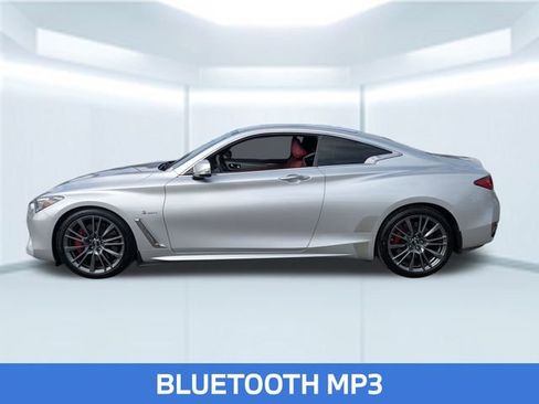 Used 2017 INFINITI Q60 Red Sport 400 image 2
