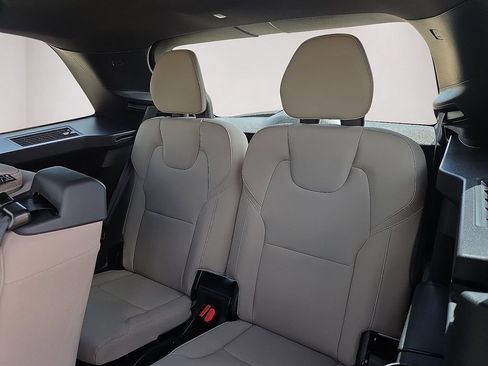 New 2026 Volvo XC90 B5 Core AWD/4WD image 20