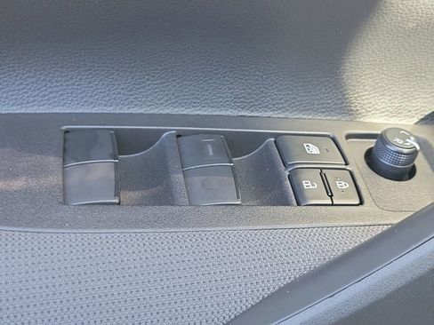 Used 2026 Toyota Corolla LE image 29