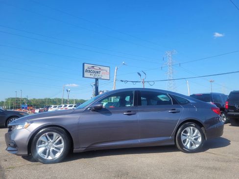 Used 2018 Honda Accord LX image 7