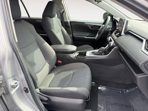Used 2024 Toyota RAV4 LE image 19