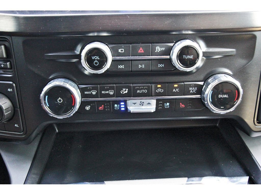Used 2026 Ford F250 Lariat w/ Chrome Package AWD/4WD image 29