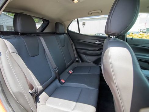 Used 2023 Buick Encore GX Preferred FWD image 17