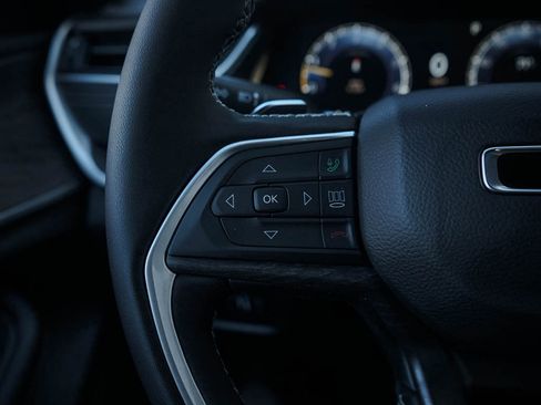 New 2025 Jeep Grand Cherokee Limited w/ Trailer Tow Package image 20