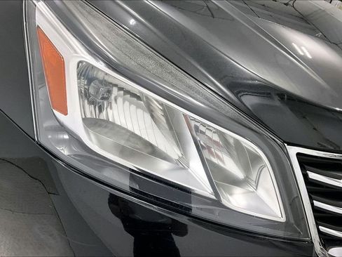 Used 2015 Chevrolet Traverse LT w/ LPO, 'HIT The Road' Package AWD/4WD image 31