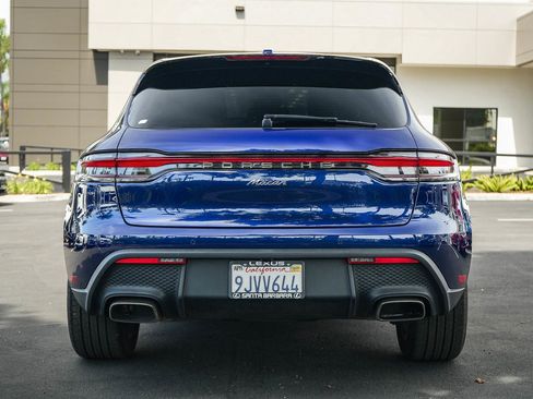 Used 2023 Porsche Macan image 5