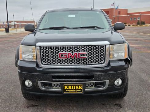 Used 2010 GMC Sierra 1500 Denali image 9