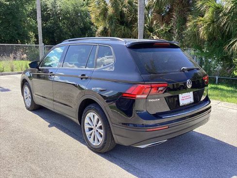 Used 2018 Volkswagen Tiguan S FWD image 4