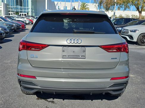 Used 2023 Audi Q3 2.0T Premium Plus w/ Premium Plus Package image 4