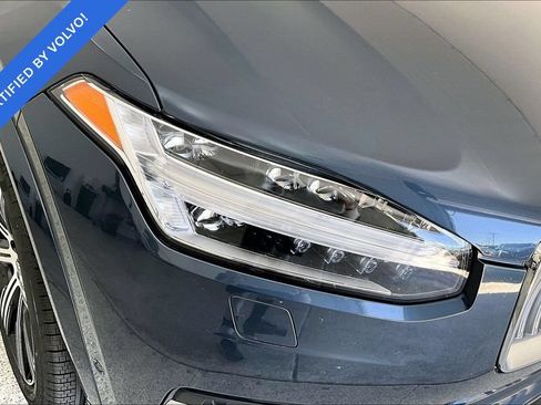 Certified 2023 Volvo XC90 B6 Ultimate AWD/4WD image 39