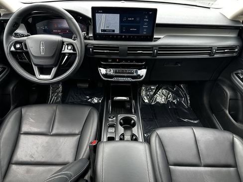 Certified 2024 Lincoln Corsair AWD w/ Equipment Group 101A image 15