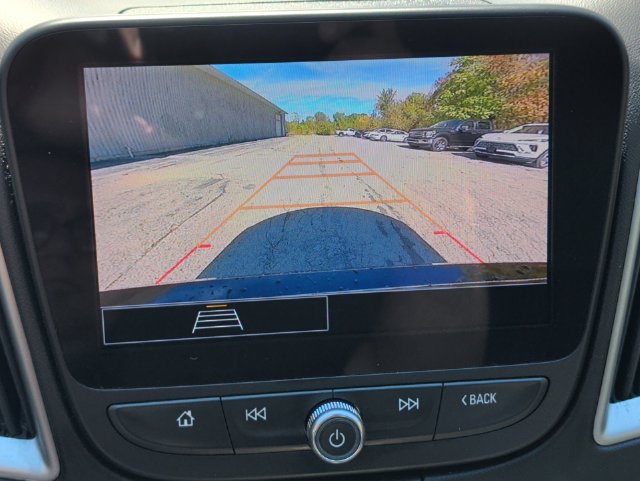 Used 2023 Chevrolet Malibu LT FWD image 23