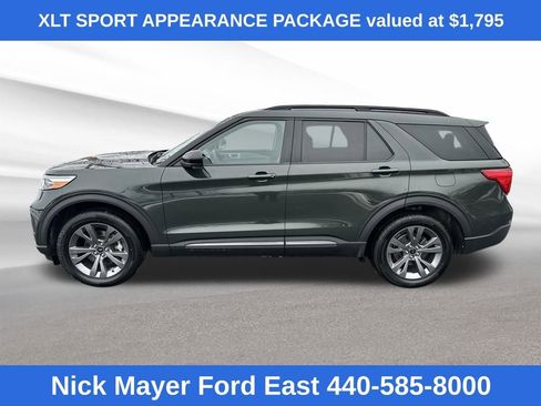 Used 2022 Ford Explorer XLT w/ Equipment Group 202A image 4