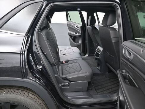 New 2026 Volkswagen Atlas Cross Sport SE AWD/4WD image 13