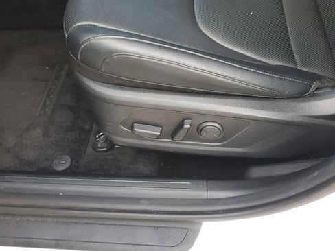 Certified 2024 Kia Sportage EX FWD image 18