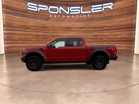 Used 2019 Ford F150 Raptor w/ Equipment Group 802A Luxury image 2