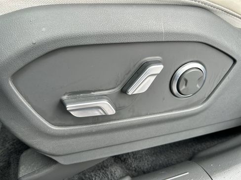 Used 2024 Hyundai Santa Fe SEL image 18