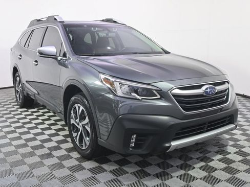 Used 2021 Subaru Outback Touring AWD/4WD image 9