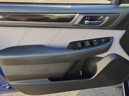 Used 2017 Subaru Legacy 2.5i Sport image 12