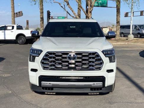 Used 2024 Toyota Sequoia Capstone image 3