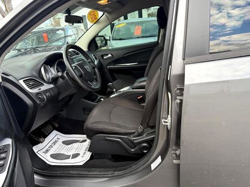 Used 2013 Dodge Journey SE image 11