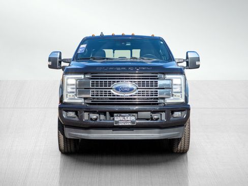 Used 2019 Ford F250 Platinum w/ Platinum Ultimate Package image 9