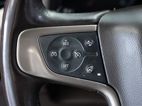 Used 2017 GMC Yukon XL Denali w/ Open Road Package image 18