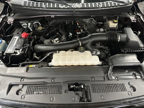 Used 2024 Ford Expedition Limited image 41