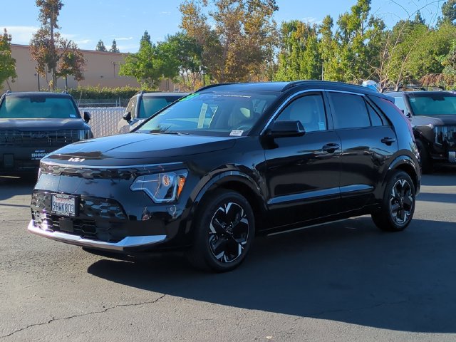 Certified 2023 Kia Niro Wind FWD image 7