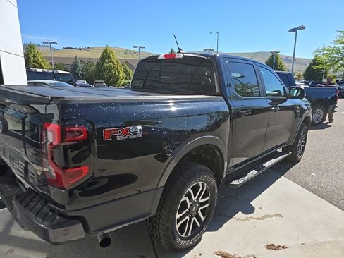 Used 2024 Ford Ranger Lariat w/ FX4 Off-Road Package image 6