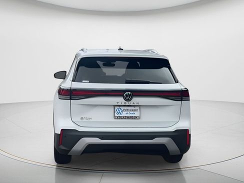New 2026 Volkswagen Tiguan S image 7