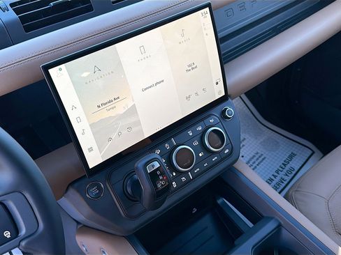 New 2026 Land Rover Defender 110 S image 26