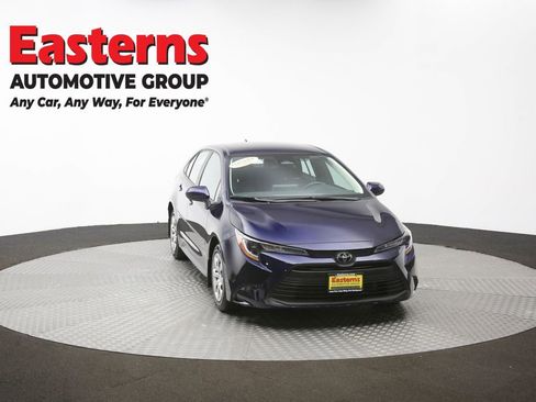 Used 2024 Toyota Corolla LE FWD image 50