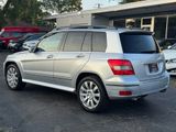 Used 2010 Mercedes-Benz GLK 350 4MATIC image 5