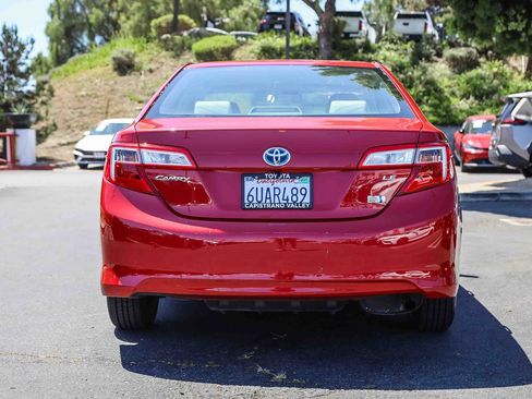 Used 2012 Toyota Camry LE FWD image 6