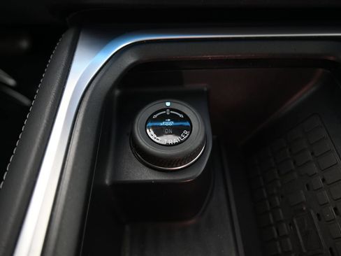 Used 2025 Ford Expedition Max Platinum AWD/4WD image 35