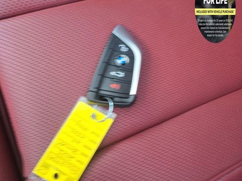 Used 2023 BMW X4 M40i w/ Premium Package image 33