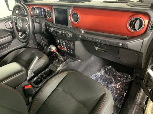 Used 2019 Jeep Wrangler Unlimited Rubicon image 23