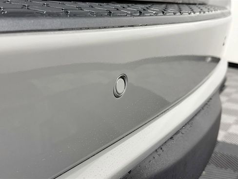 Used 2021 Dodge Durango SRT w/ Technology Group image 22