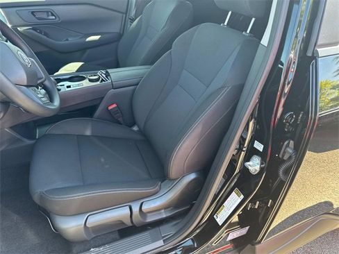 New 2026 Nissan Rogue S image 27