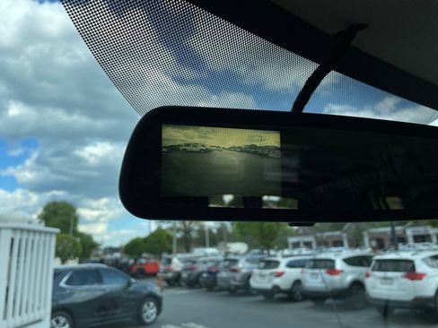 Used 2020 Chevrolet Express 3500 w/ Driver Convenience Package image 23