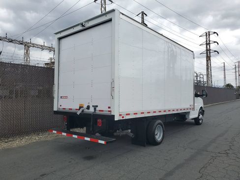 New 2026 Chevrolet Express 3500 w/ Power Convenience Package RWD image 4