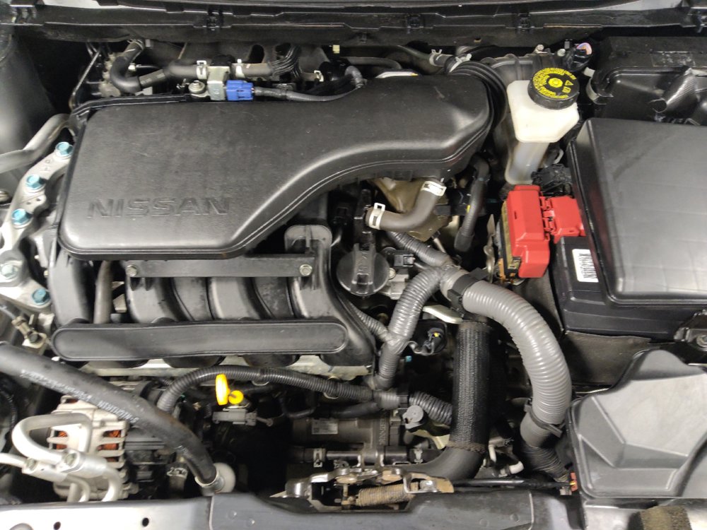 Used 2019 Nissan Rogue Sport SV w/ Technology Package FWD image 30