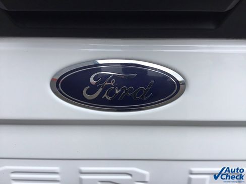 Used 2022 Ford F350 XL w/ Power Equipment Group image 18