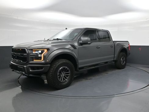 Used 2020 Ford F150 Raptor w/ Equipment Group 802A Luxury AWD/4WD image 3