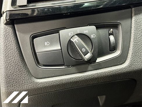 Used 2015 BMW 335i xDrive Sedan image 9