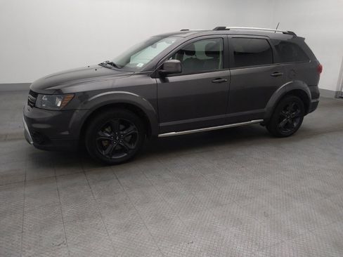 Used 2019 Dodge Journey Crossroad image 2